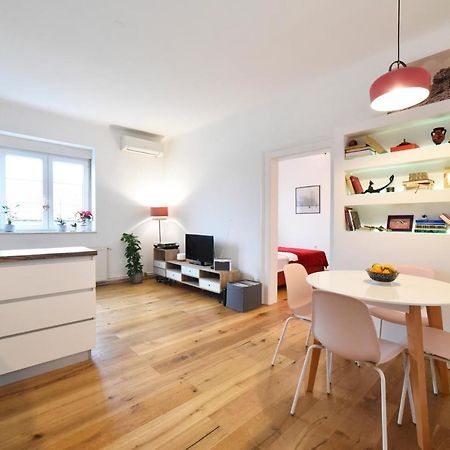 Cosy Lu Apartment ซาเกร็บ ภายนอก รูปภาพ